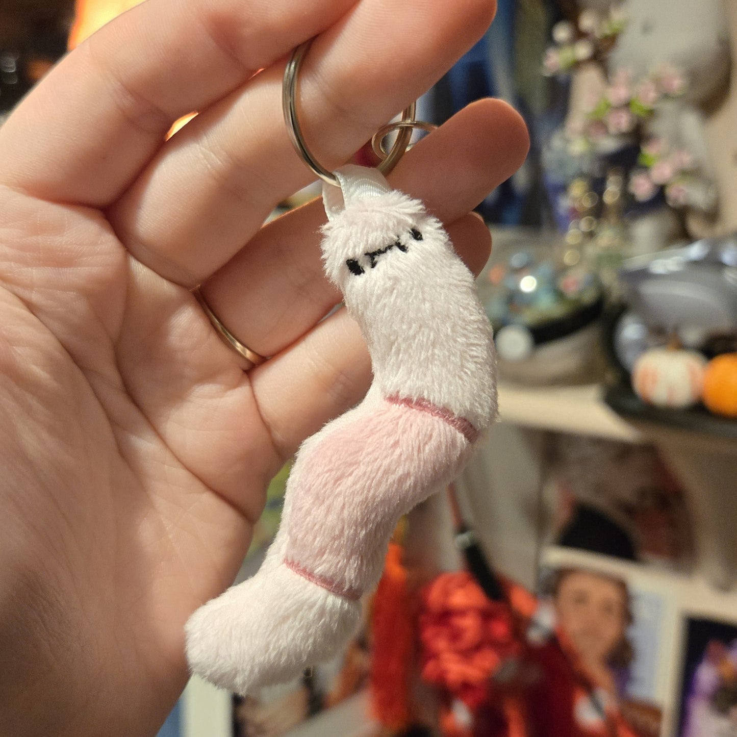 Worm Keyring